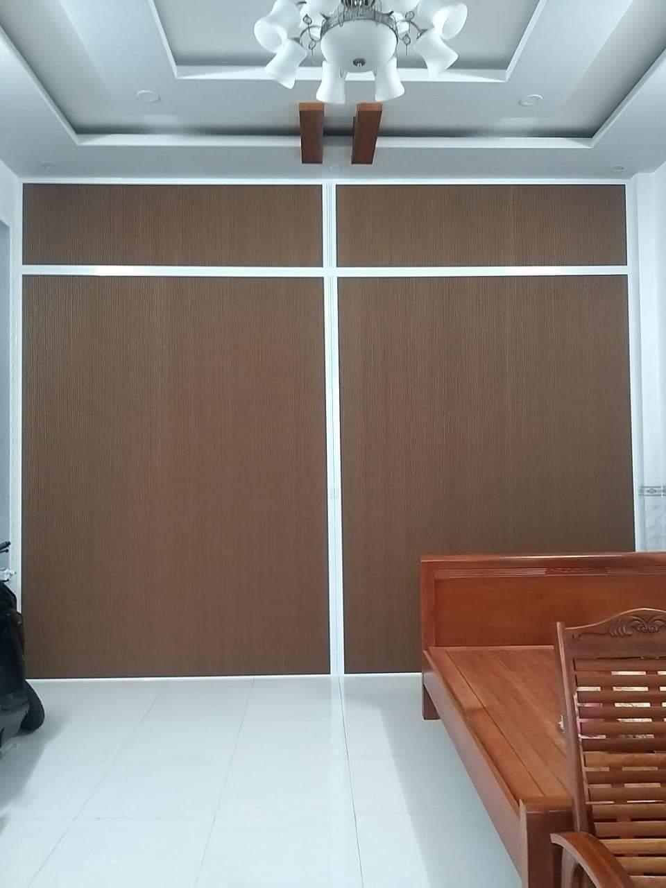 Vách ngăn tổ ong 1 Vách ngăn tổ ong
