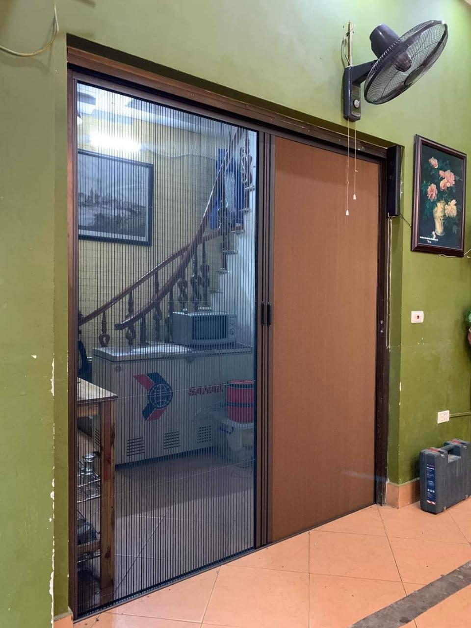 Rèm tổ ong kết hợp lưới muỗi